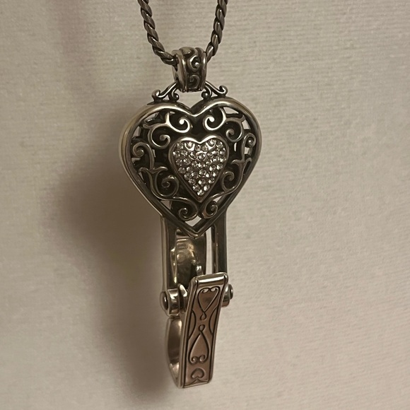 Brighton Reno Heart Badge Clip Necklace - Picture 2 of 4